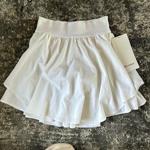 Lululemon white skirt